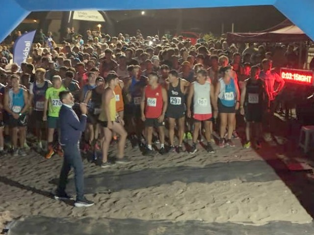 Olavarrienses presentes en los 10K nocturnos de Necochea